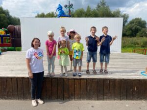Подробнее о статье Сегодня в Городском парке культуры и отдыха ГО Чехов сотрудники ДК «Родник» провели спортивную программу «Карнавал спорта»