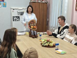 Подробнее о статье 19 августа в Доме культуры «Родник» м.о. Чехов прошел мастер-класс «Три Спаса»