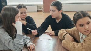Подробнее о статье Викторина для детей и подростков прошла в ДК «Родник» МО Чехов